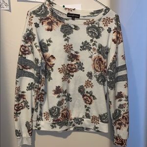 size m floral long sleeve